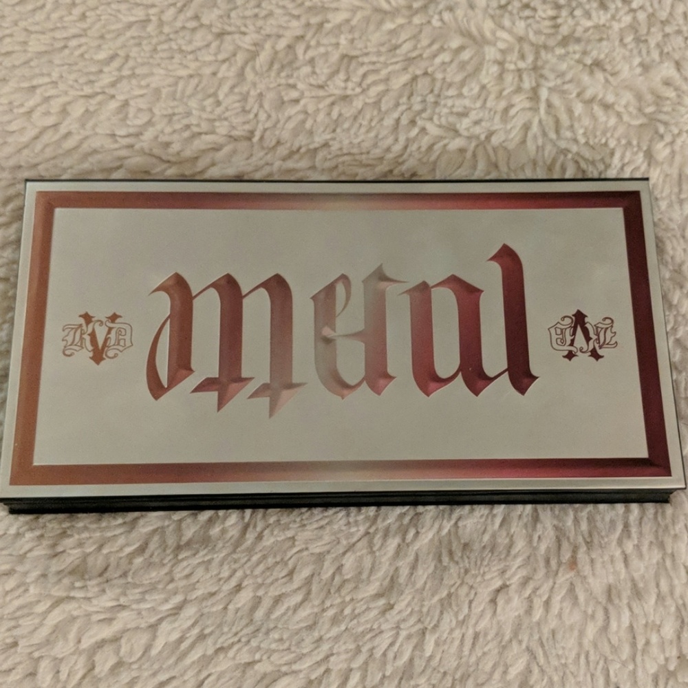 Kat Von D Metal Matte MiniPalette